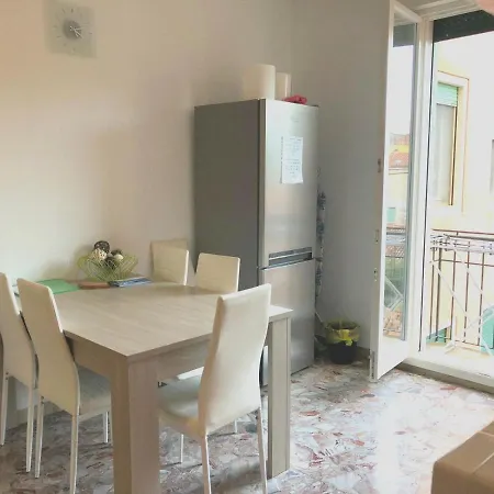 Guest house Ca' Crea 2 *